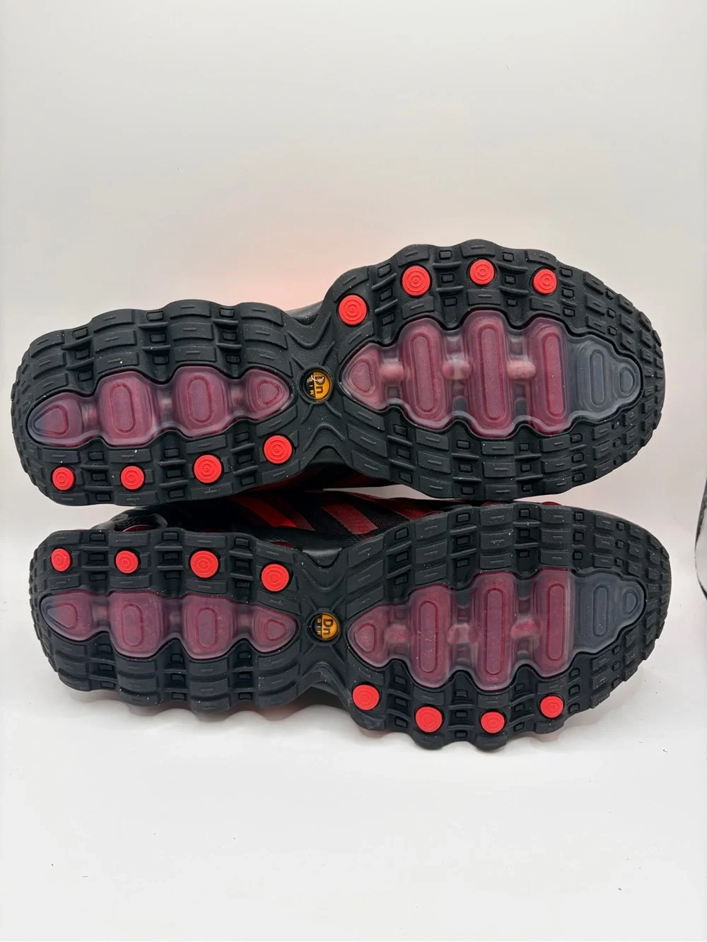 Nike Air Max DN8 Red and Black TN React Running Shoes